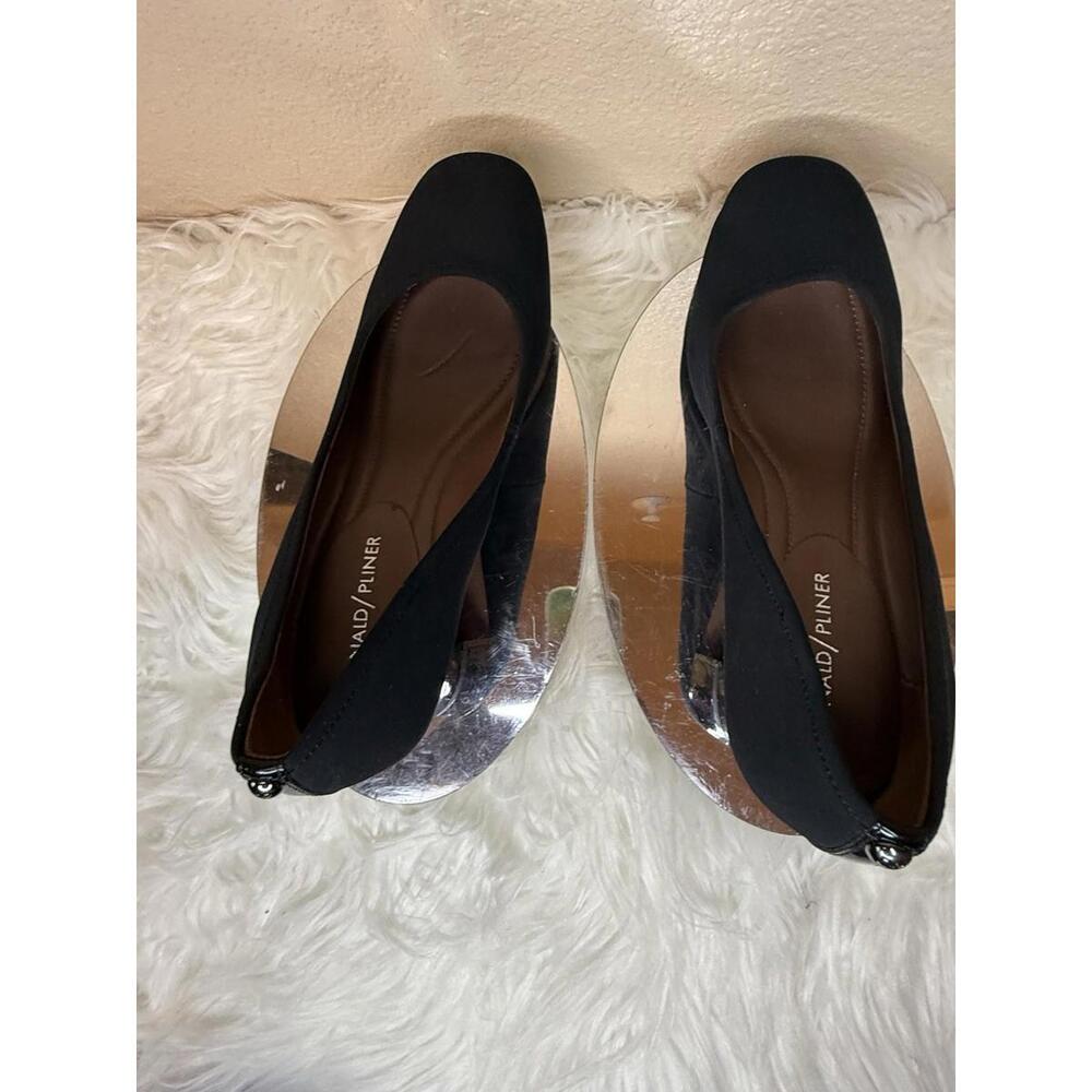 Donald J. Pliner Corinsz 8.5M Black Block Heel Formal Classic Pump Women - Picture 4 of 8